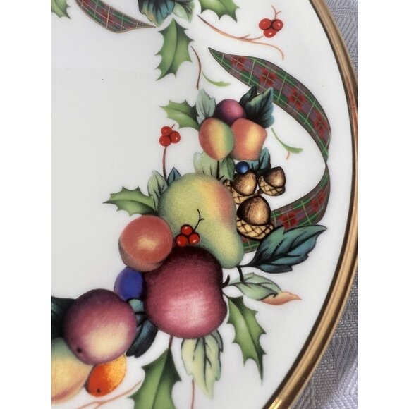 Lenox Holiday Tartan SAUCER,  Exc Cond! Christmas - Picture 1 of 6